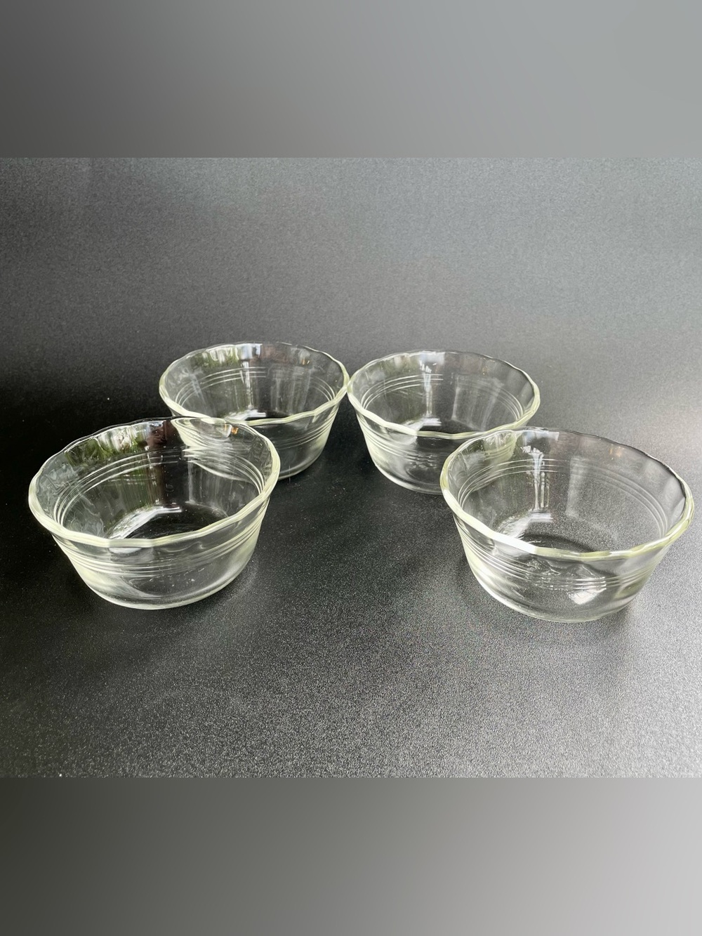 SET OF 4-Pyrex Scalloped 3 Ring Clear Glass Custard Cups Bowls Ramekins Vintage